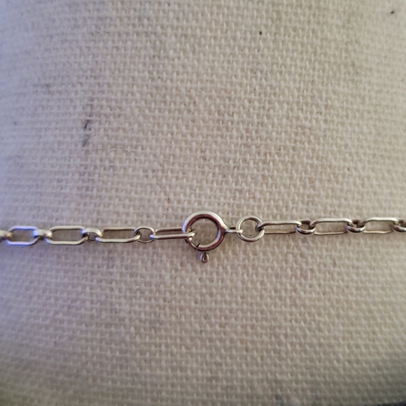 Cleaning out closet 😍Sterling Silver Eagle Necklace - Picture 5 of 10